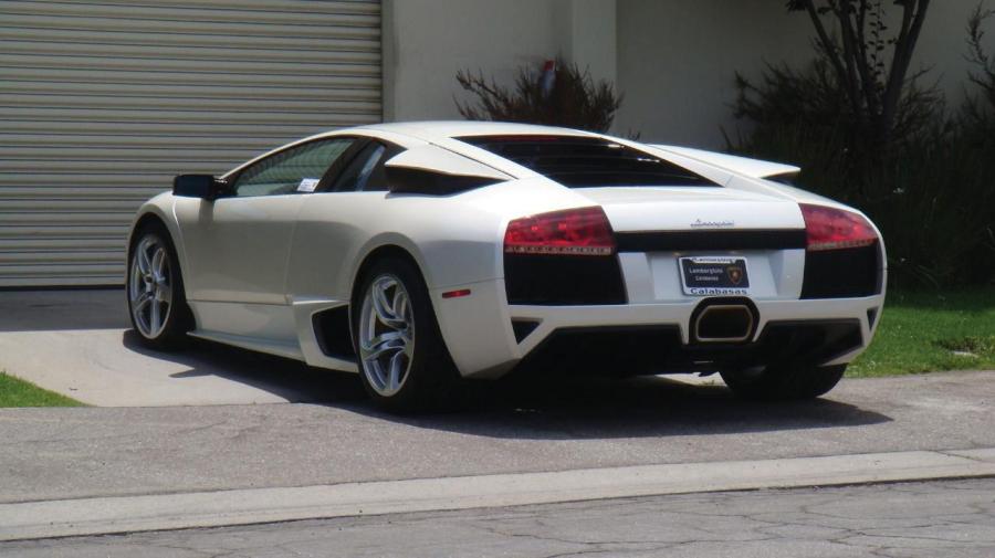  Lamborghini Murcielago LP640 2008 года  (фото 15 из 51)